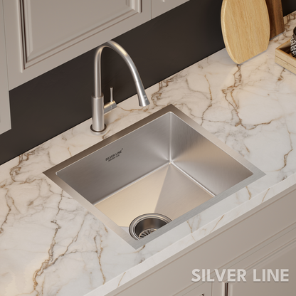 Handmade Single Bowl 304 Grade Kitchen Sink (22" x 18" x 9")
