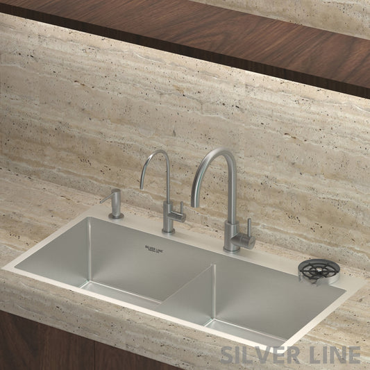 Kitchen Sink Mixture Faucet - Silver Line